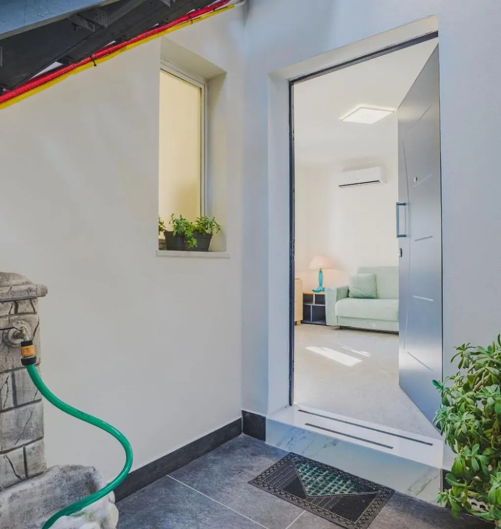 Apartment Zefiro By Interhome Marina di Pietrasanta