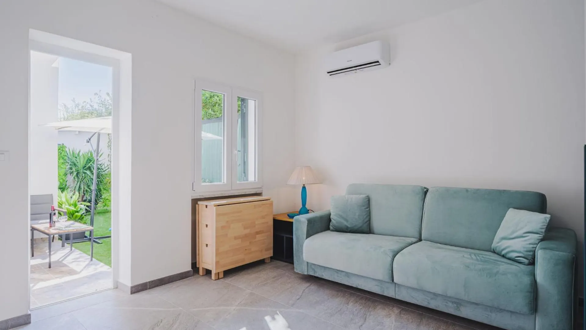 Apartment Zefiro By Interhome 마리아나디피에트라산타